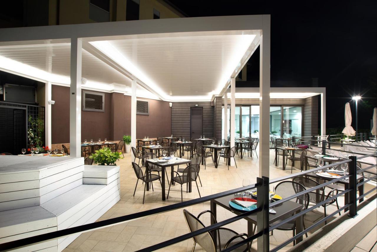 Hotel Ristorante Dante Торджано Экстерьер фото